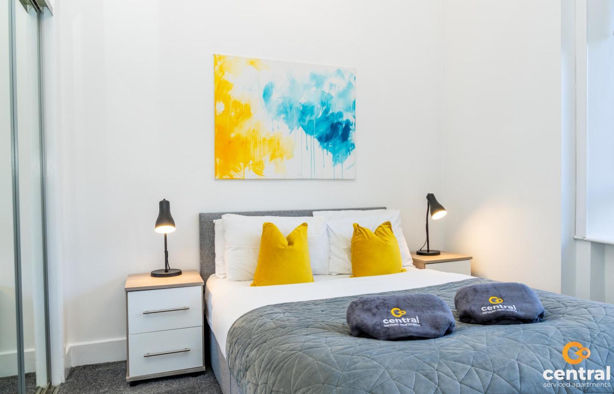 Central Serviced Apartments - 2 Bedroom - Free Street Parking - Fast Wifi - Smart Tvs In All Rooms - Ground Level - Family Neighbourhood - 3 X Double Beds - Heating 24-7 - Trade Stays - Weekly & Monthly Offers Dundee Exteriör bild